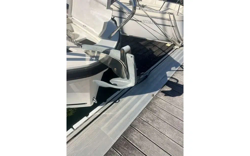 slider 2 Parker 800 Cruiser