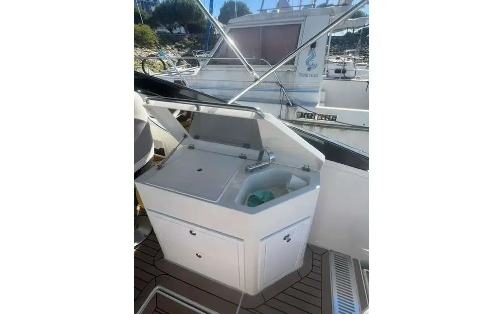 slider 8 Parker 800 Cruiser