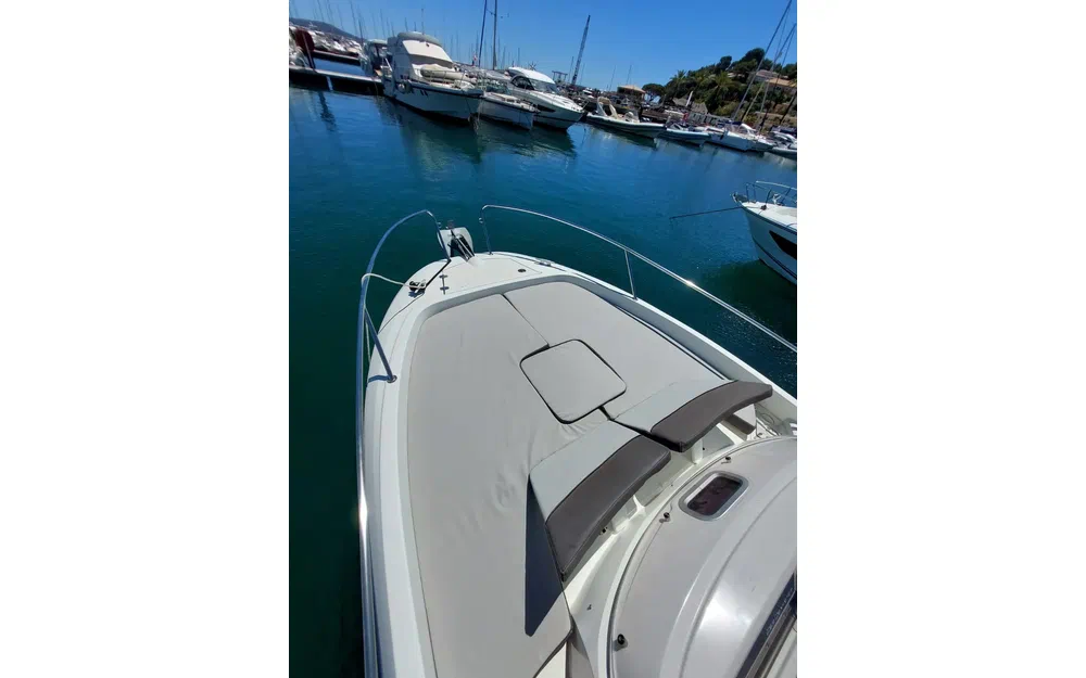 slider 10 Jeanneau Cap Camarat 7.5 WA Serie 2