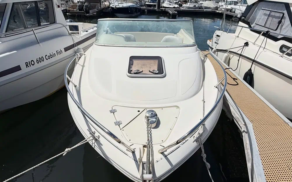 slider 2 Jeanneau Leader 605