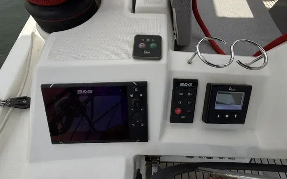 slider 8 Beneteau Oceanis 41.1