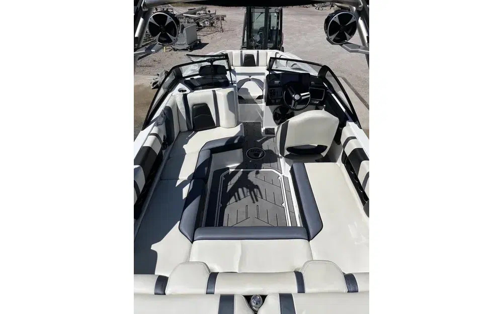 slider 7 Malibu Wakesetter 21 MLX