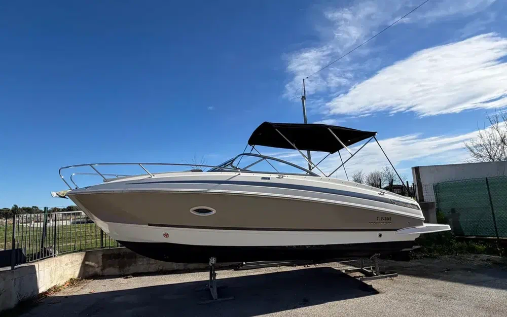 slider 0 Bayliner 742 Cuddy