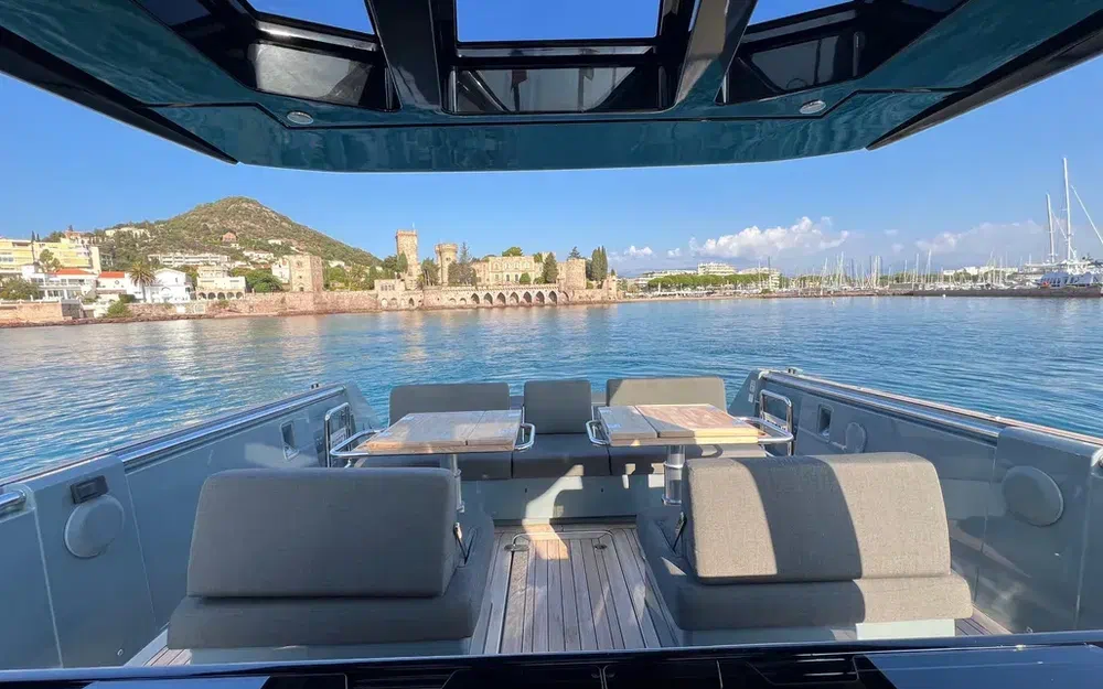 slider 17 Fjord 40 Open