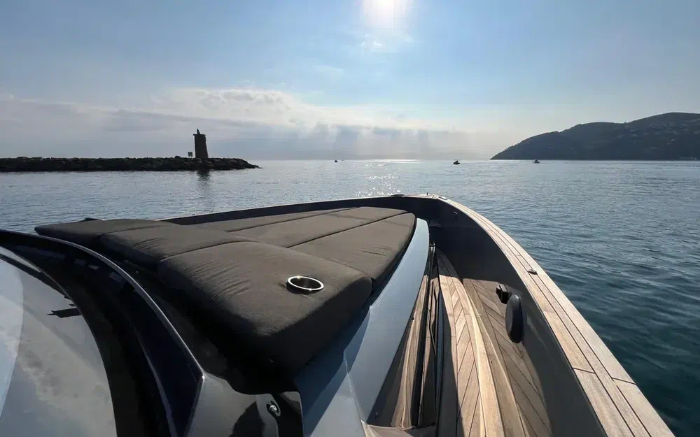 slider 2 Fjord 40 Open