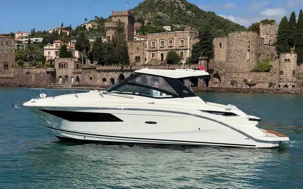 slider 0 Sea Ray 320 Sundancer
