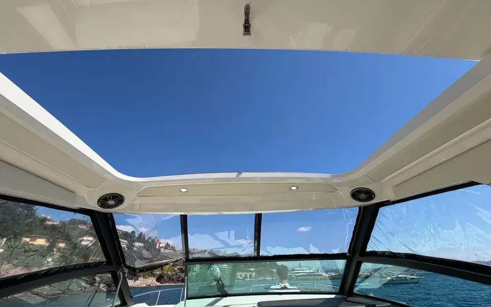 slider 10 Sea Ray 320 Sundancer
