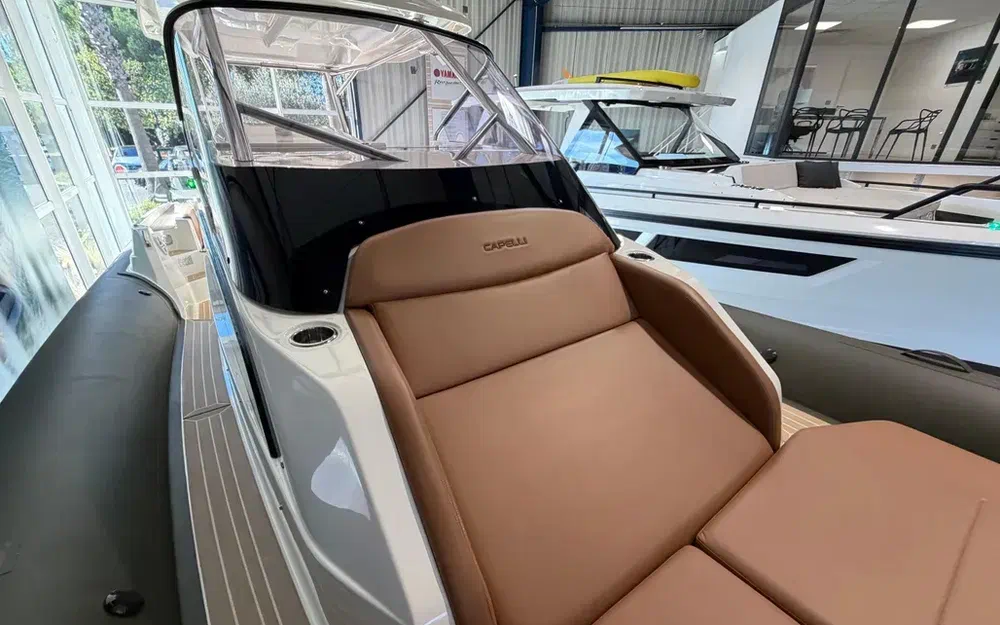 slider 13 Capelli Tempest 42