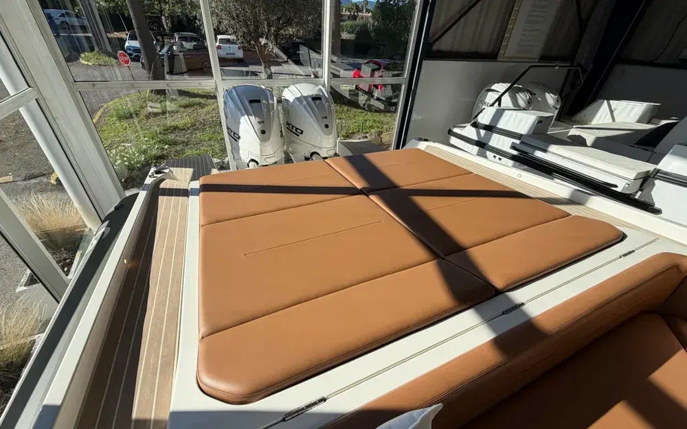 slider 3 Capelli Tempest 42