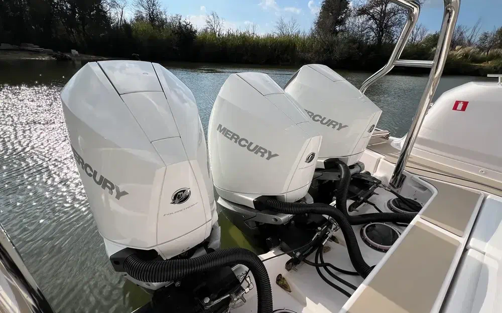 slider 9 Axopar 45 XC