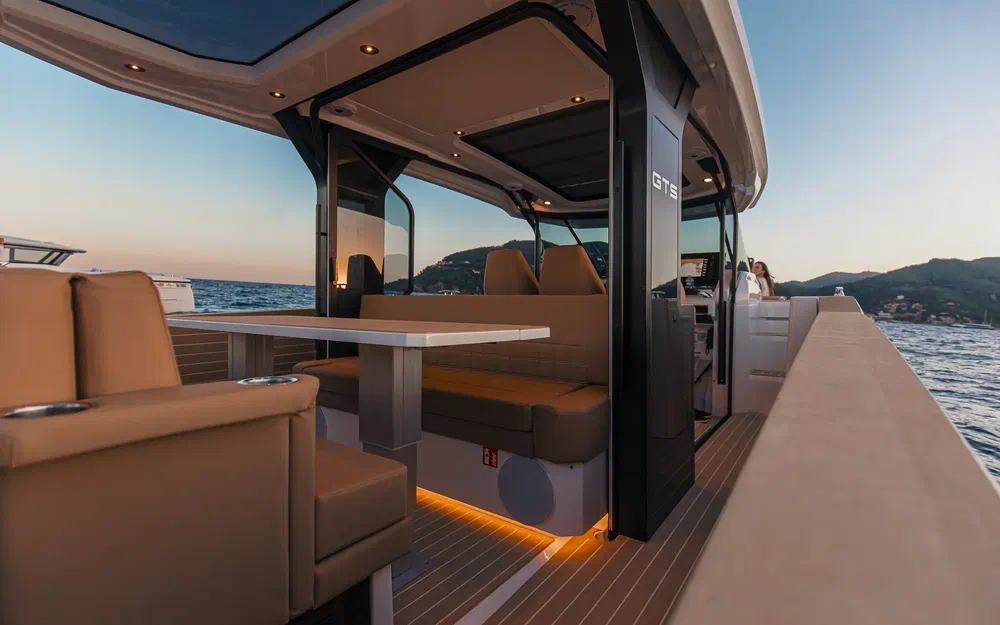 slider 19 Saxdor 400 GTS