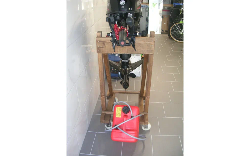 slider 5 Mercury F20 MH