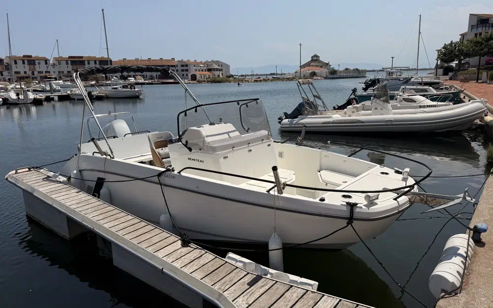 slider 2 Beneteau Flyer 7 SPACEdeck