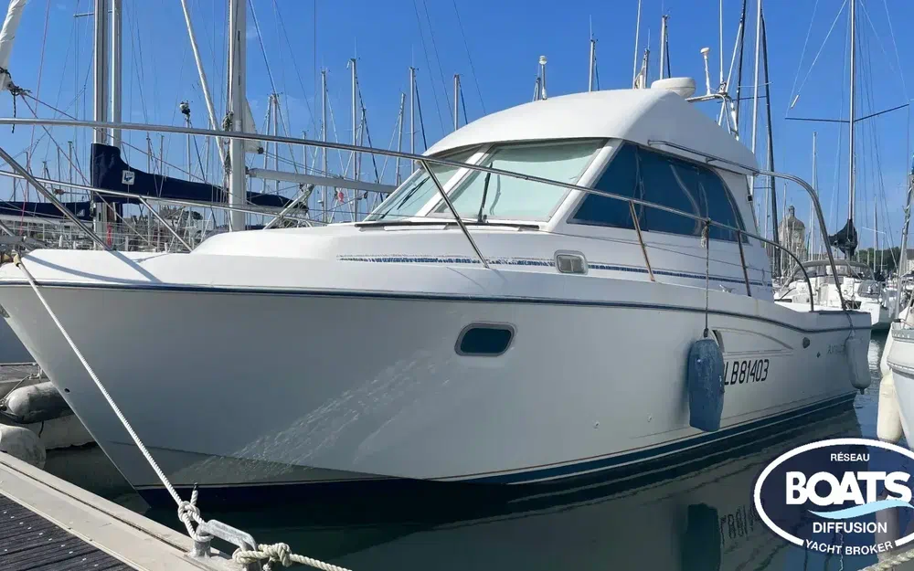 slider 0 Beneteau Antares Serie 9