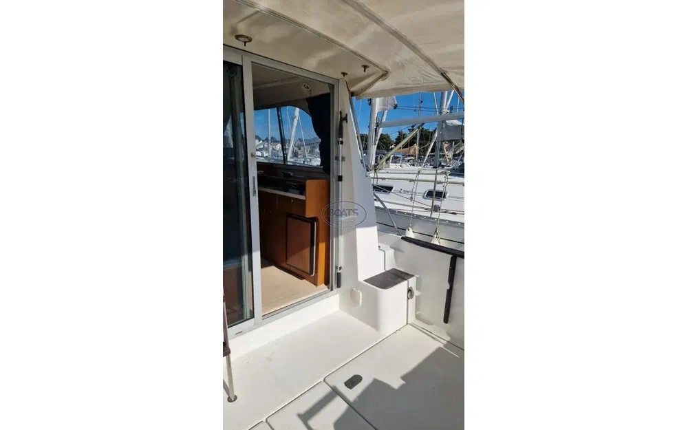slider 14 Beneteau Antares Serie 9
