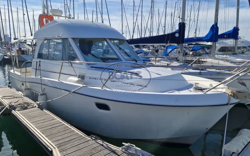 slider 6 Beneteau Antares Serie 9