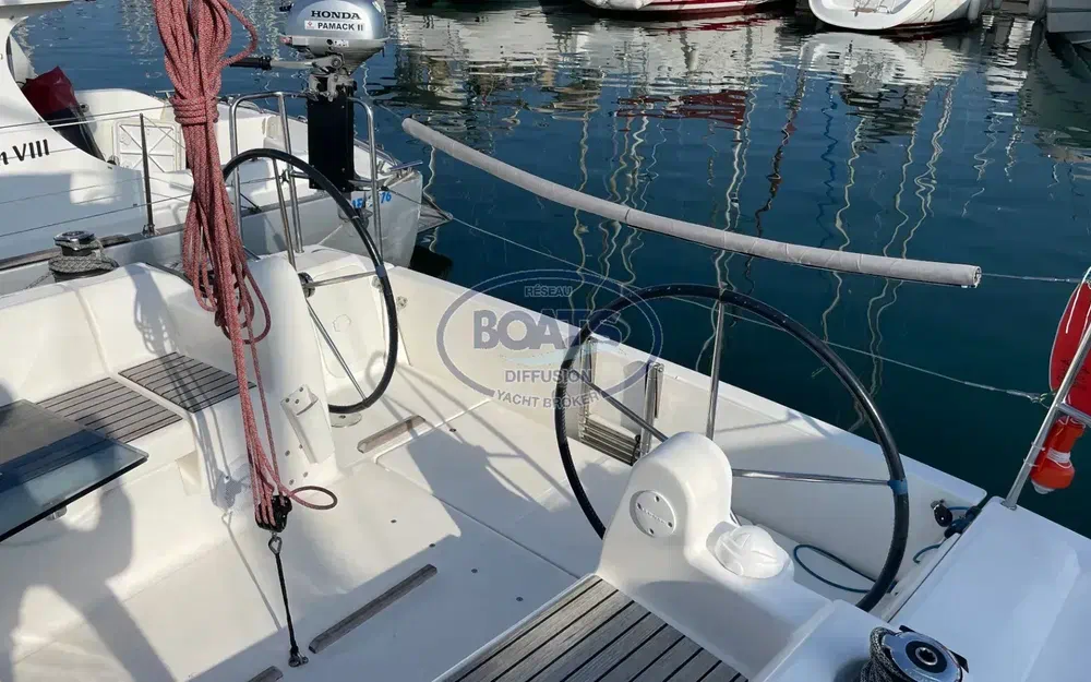 slider 3 Dufour 310 Grand Large