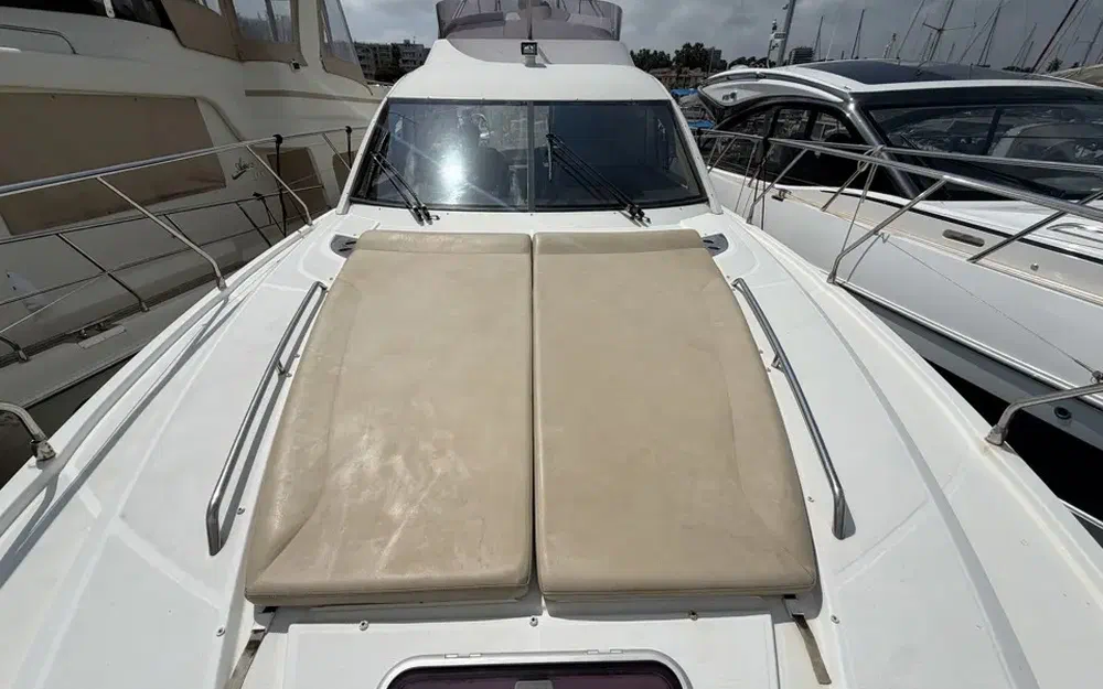 slider 10 Beneteau Monte Carlo 47 Fly