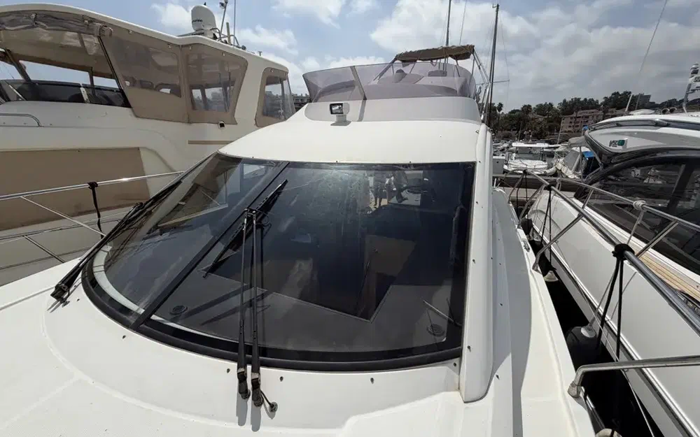 slider 11 Beneteau Monte Carlo 47 Fly