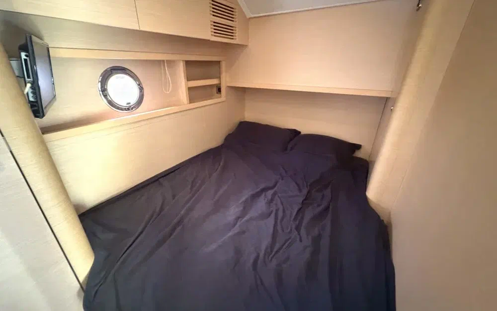slider 32 Beneteau Monte Carlo 47 Fly