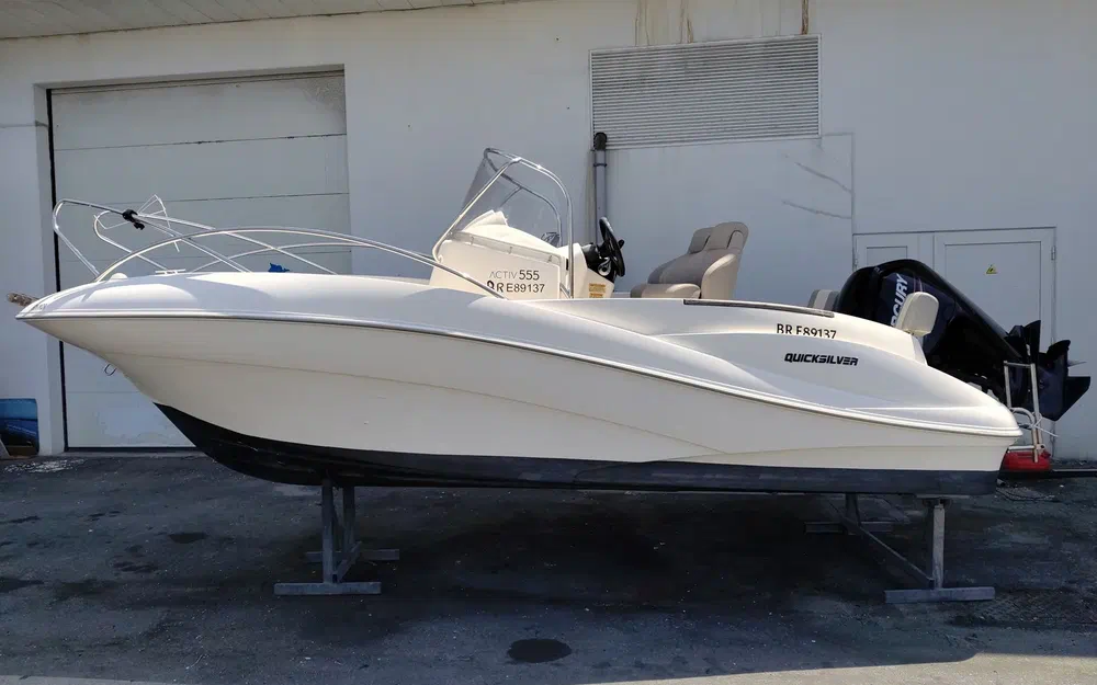 slider 1 Quicksilver Activ 555 Open