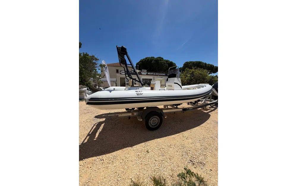 slider 16 Tiger Marine Pro Line 550