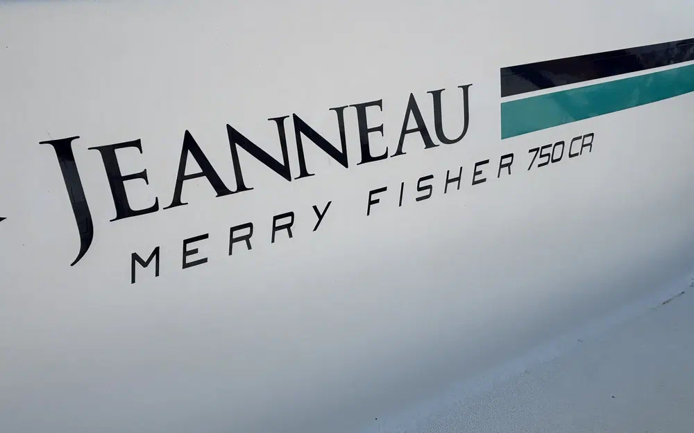 slider 27 Jeanneau Merry Fisher 750 CR