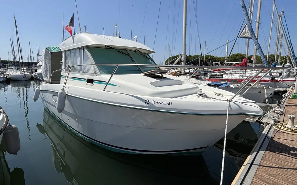 slider 2 Jeanneau Merry Fisher 750 CR