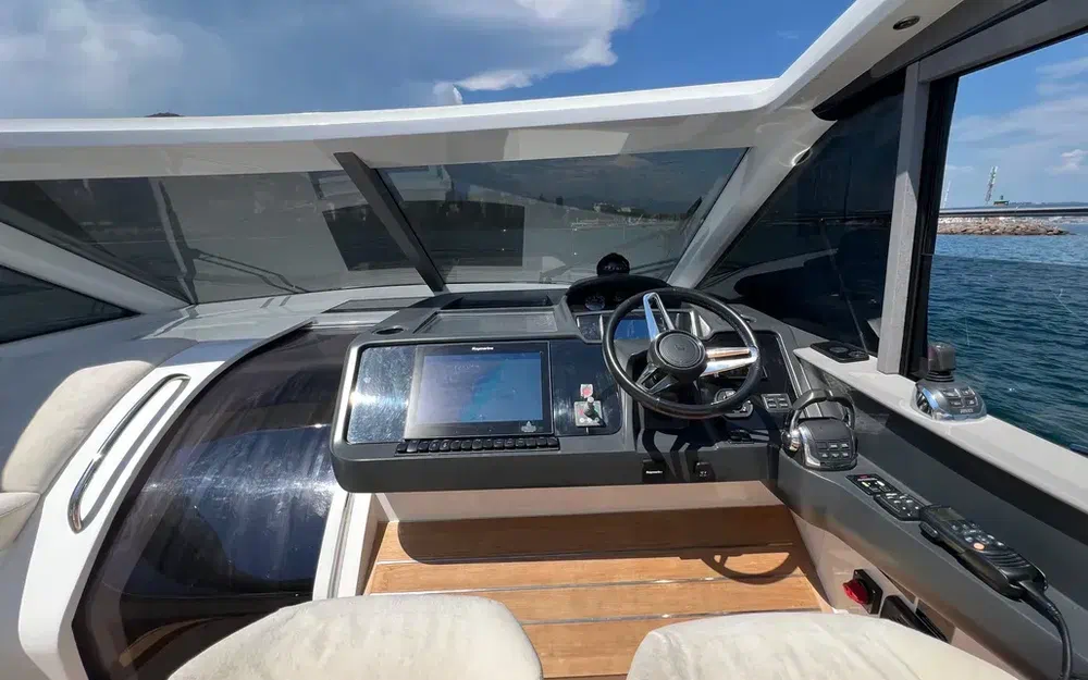 slider 15 Princess V50