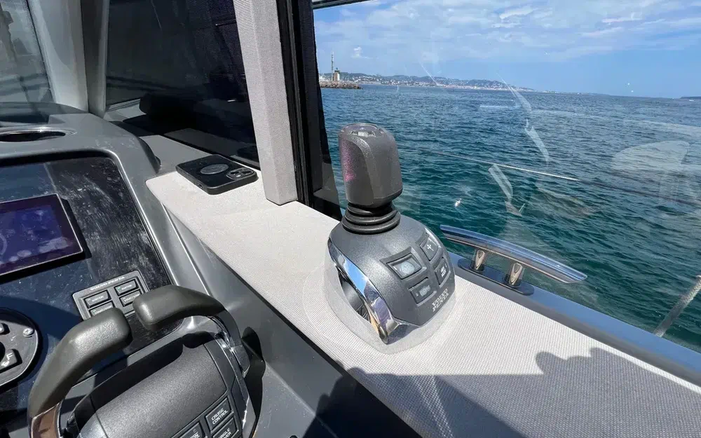 slider 17 Princess V50