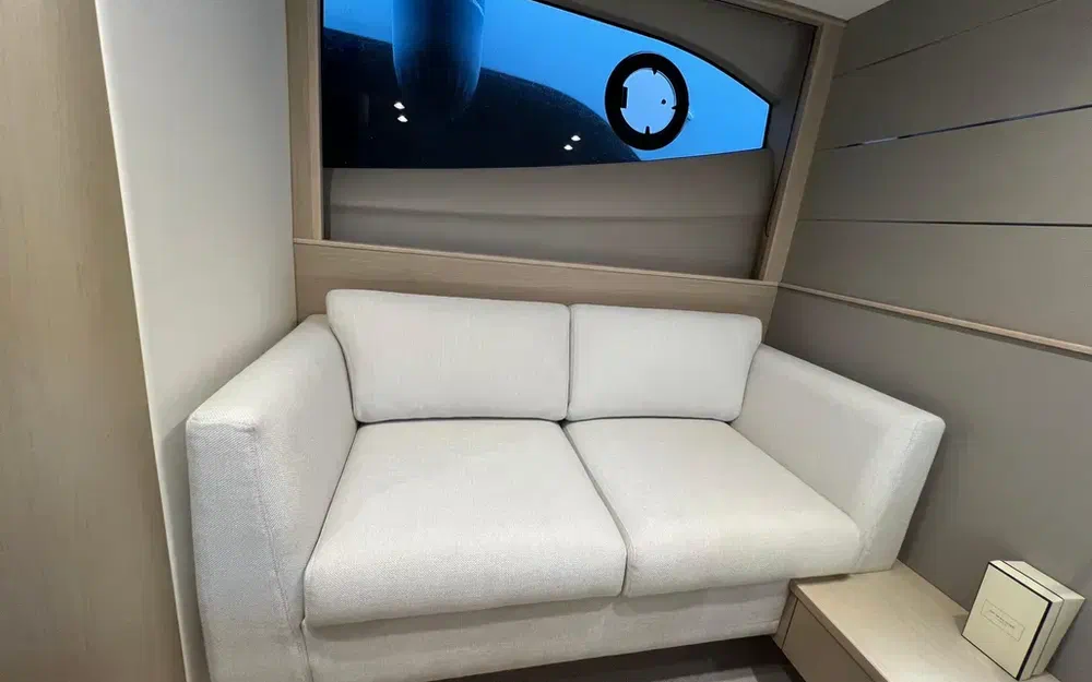 slider 37 Princess V50