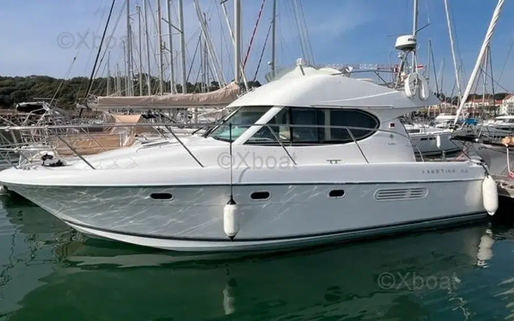 slider 1 Jeanneau Prestige 32