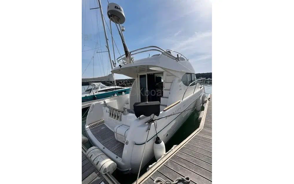 slider 3 Jeanneau Prestige 32