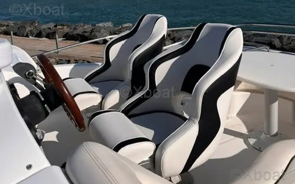 slider 4 Jeanneau Prestige 32