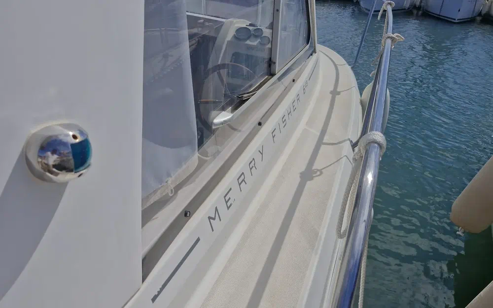 slider 21 Jeanneau Merry Fisher 645