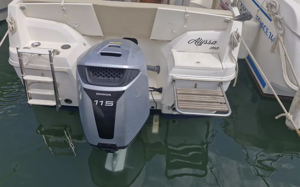 slider 2 Jeanneau Merry Fisher 645