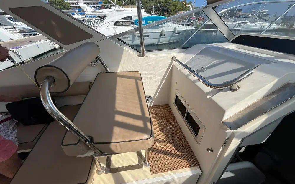 slider 12 Cranchi Mediterranee 40