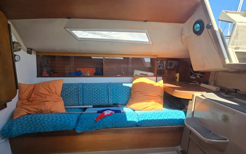 slider 7 Beneteau First 25