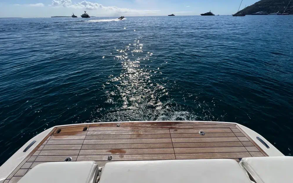 slider 4 Sessa Marine C38