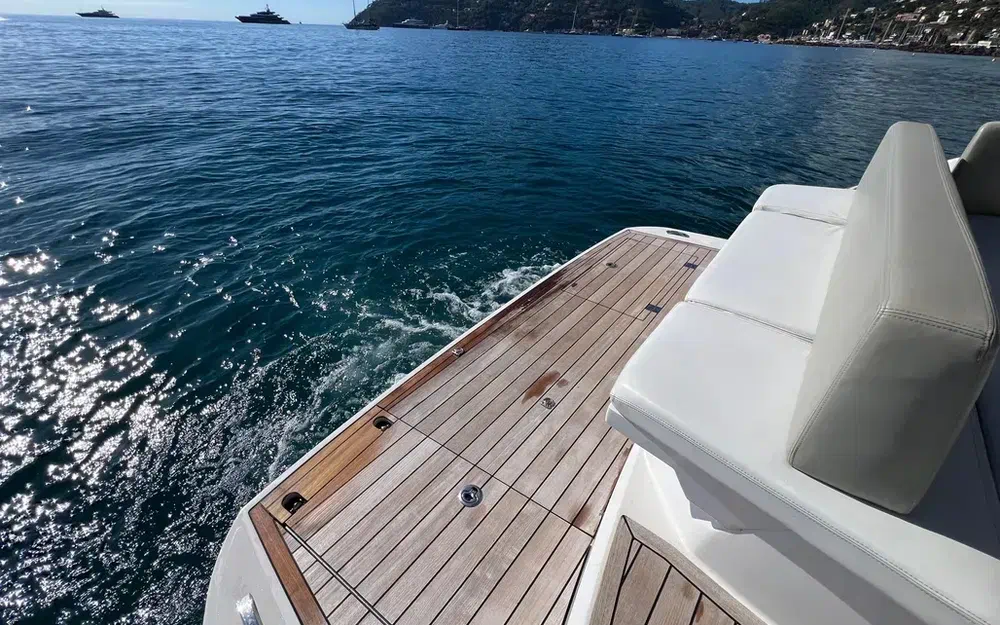 slider 5 Sessa Marine C38