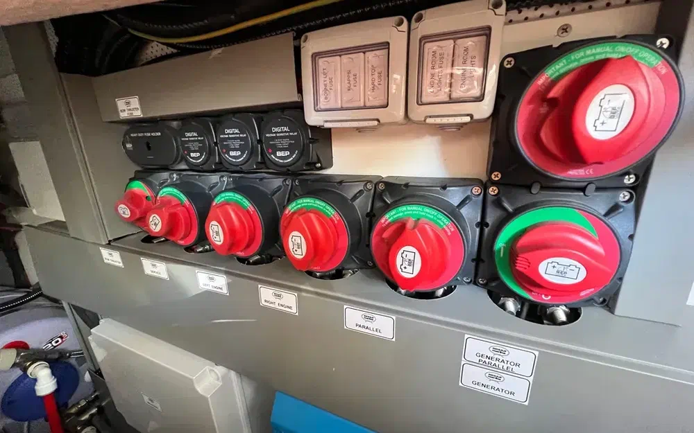 slider 44 Sessa Marine C38