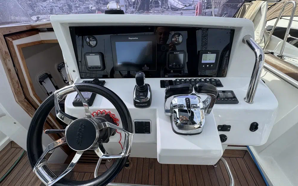 slider 1 Fjord 36 Xpress