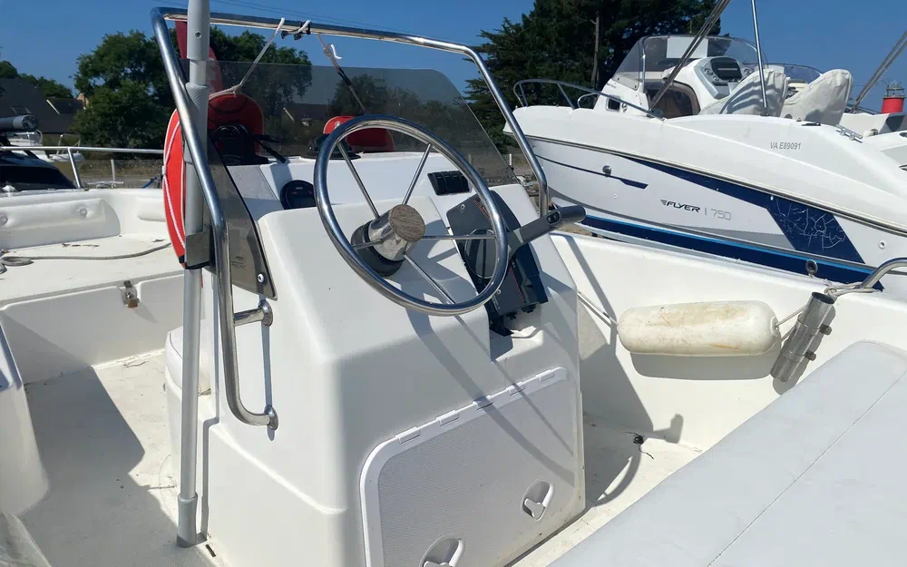 slider 2 Sessa Marine Key Largo 16