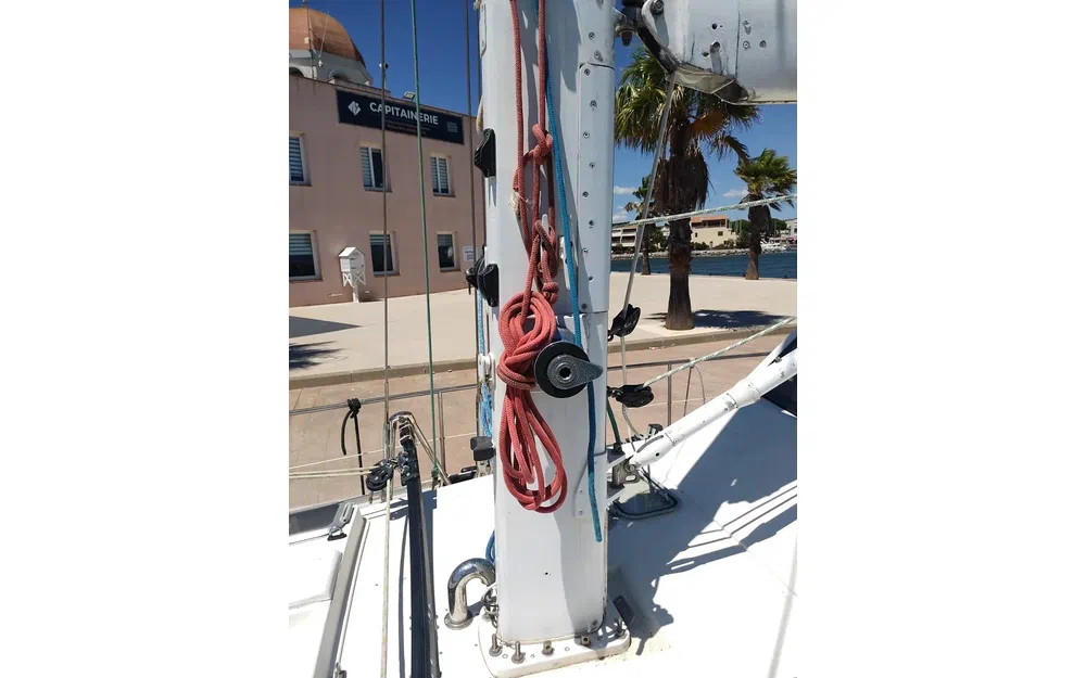 slider 18 Jeanneau Sun Odyssey 47 Cc