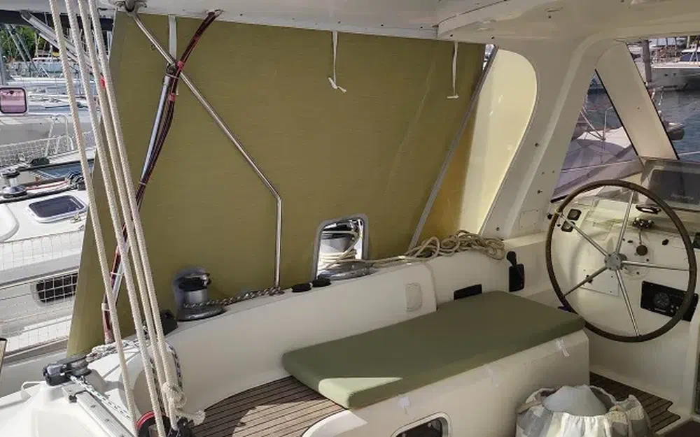 slider 24 Jeanneau Sun Odyssey 47 Cc