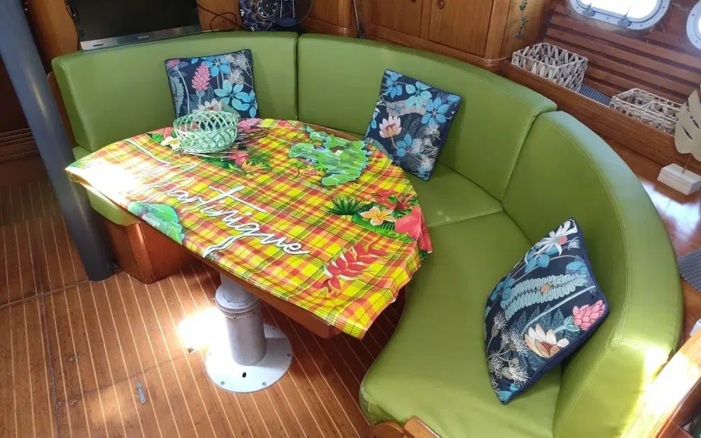 slider 44 Jeanneau Sun Odyssey 47 Cc