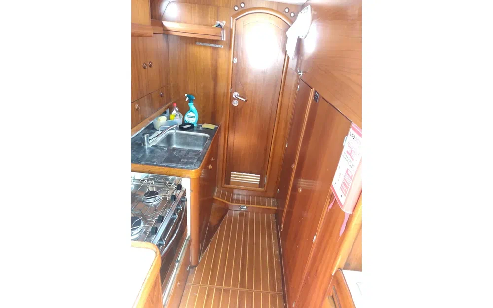 slider 61 Jeanneau Sun Odyssey 47 Cc