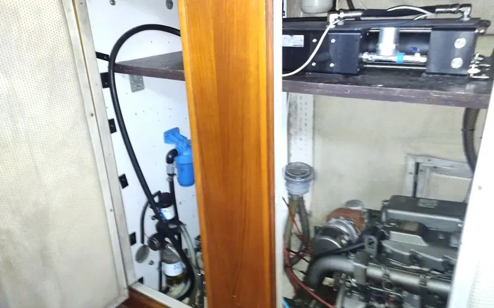 slider 63 Jeanneau Sun Odyssey 47 Cc
