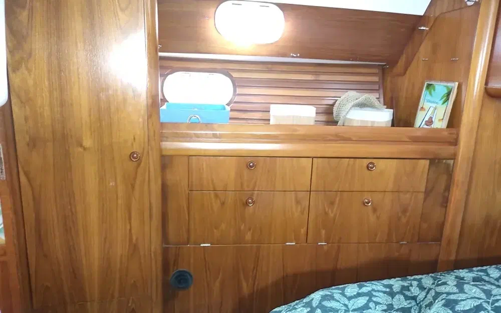 slider 75 Jeanneau Sun Odyssey 47 Cc