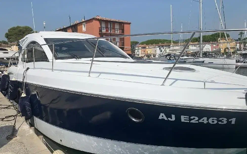 slider 1 Beneteau Monte Carlo 42